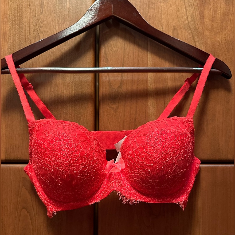 VS Dream Angels Demi Bra